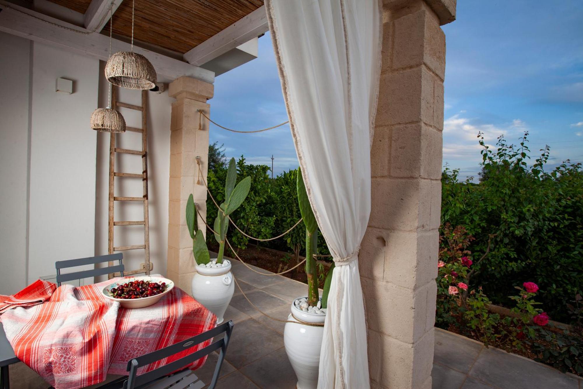 Casa Mia In Puglia Guest House Конверсано Екстериор снимка