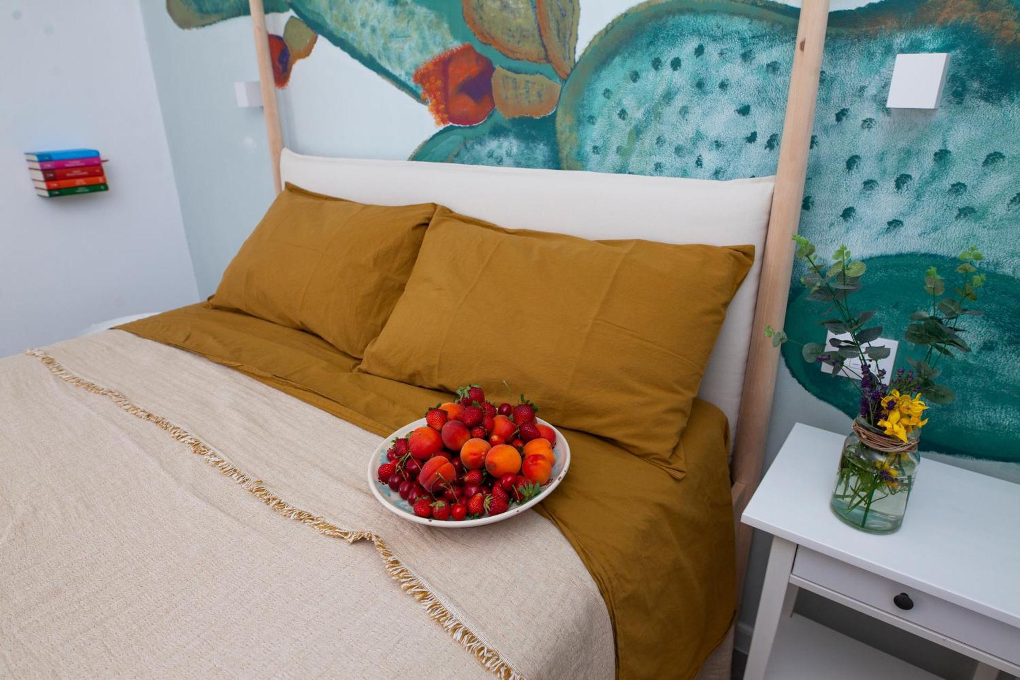 Casa Mia In Puglia Guest House Конверсано Стая снимка